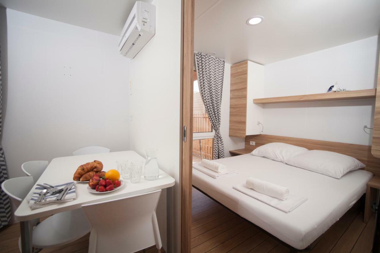 Mediteran Mobile Homes Cavallino ภายนอก รูปภาพ